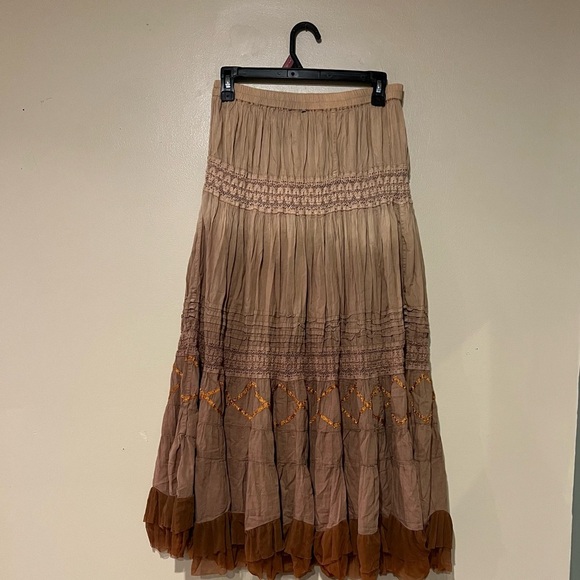 Phool Vintage Y2K Whimsical Renaissance Fairy Tiered Ruffle Aplique Midi Skirt - Picture 4 of 6